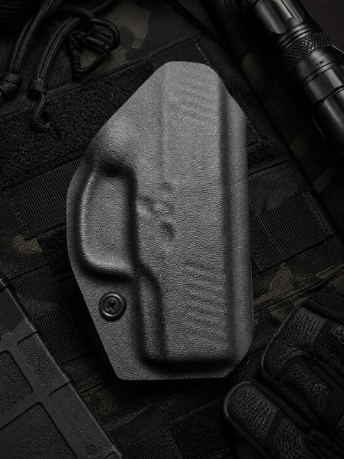 WALTHER PPS M2 OWB HOLSTER
Fast Access. Secure Retention.