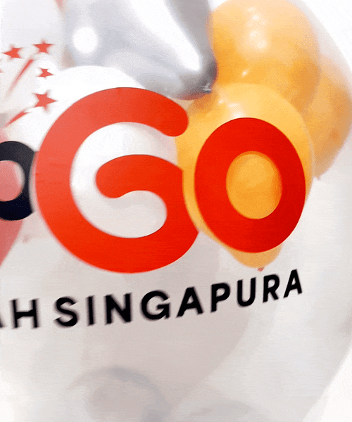 [National Day 2026] Personalised 36 Clear Jumbo Latex Popping Balloons Stand - NDP 61 MAJULAH SINGAPURA GO BEYOND