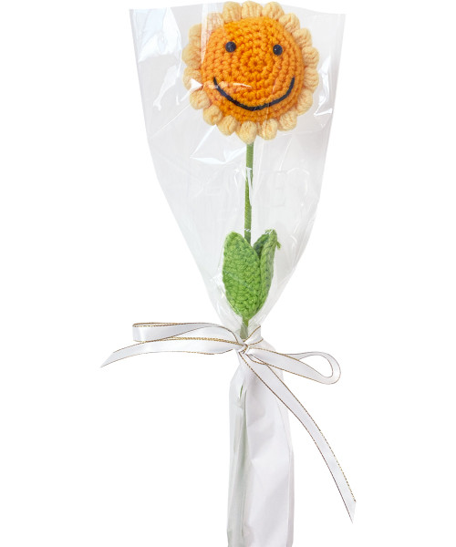 Handsewn Smiley Daisy Single Stalk Bouquet