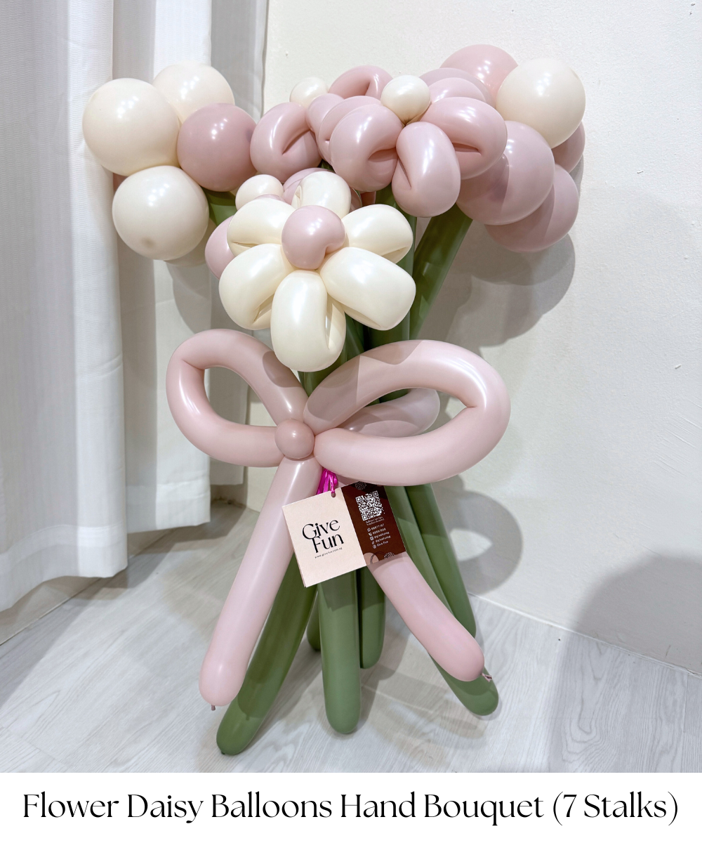Brighten any celebration with our Flower Daisy Balloons Hand Bouquet, featuring 7 charming balloon daisies arranged into a cheerful handheld bouquet. The best part? You get to pick your own colours — from sweet pastels to vibrant pops, creating a bouquet as unique as your celebration.