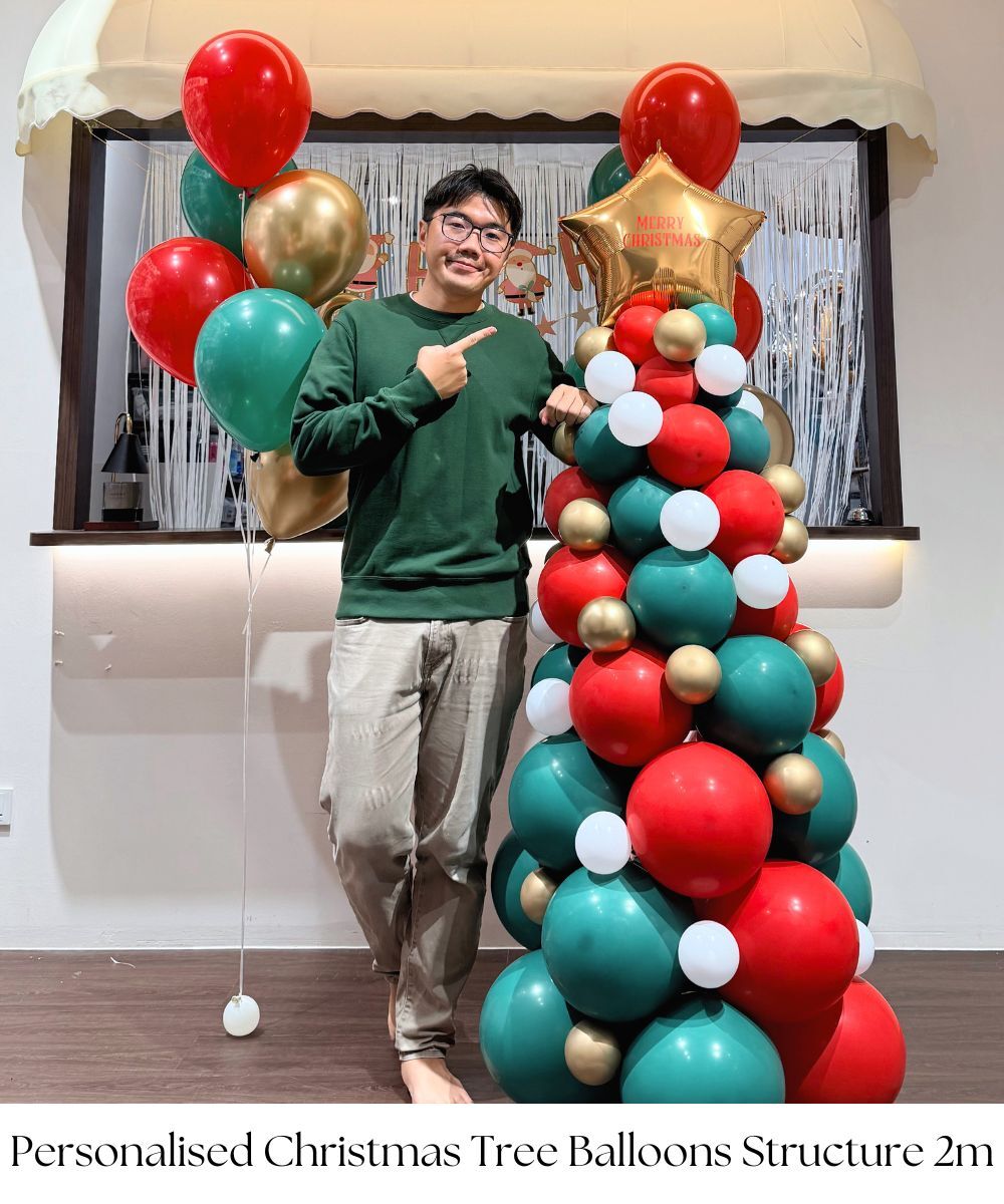 Celebrate the season in style with the [Merry Christmas 2025] Christmas Tree Balloons Structure 2m - Wonderful Christmas. Designed in the timeless hues of red, green, white, and gold, this 2-metre tall balloon tree captures the warmth and wonder of Christmas. 