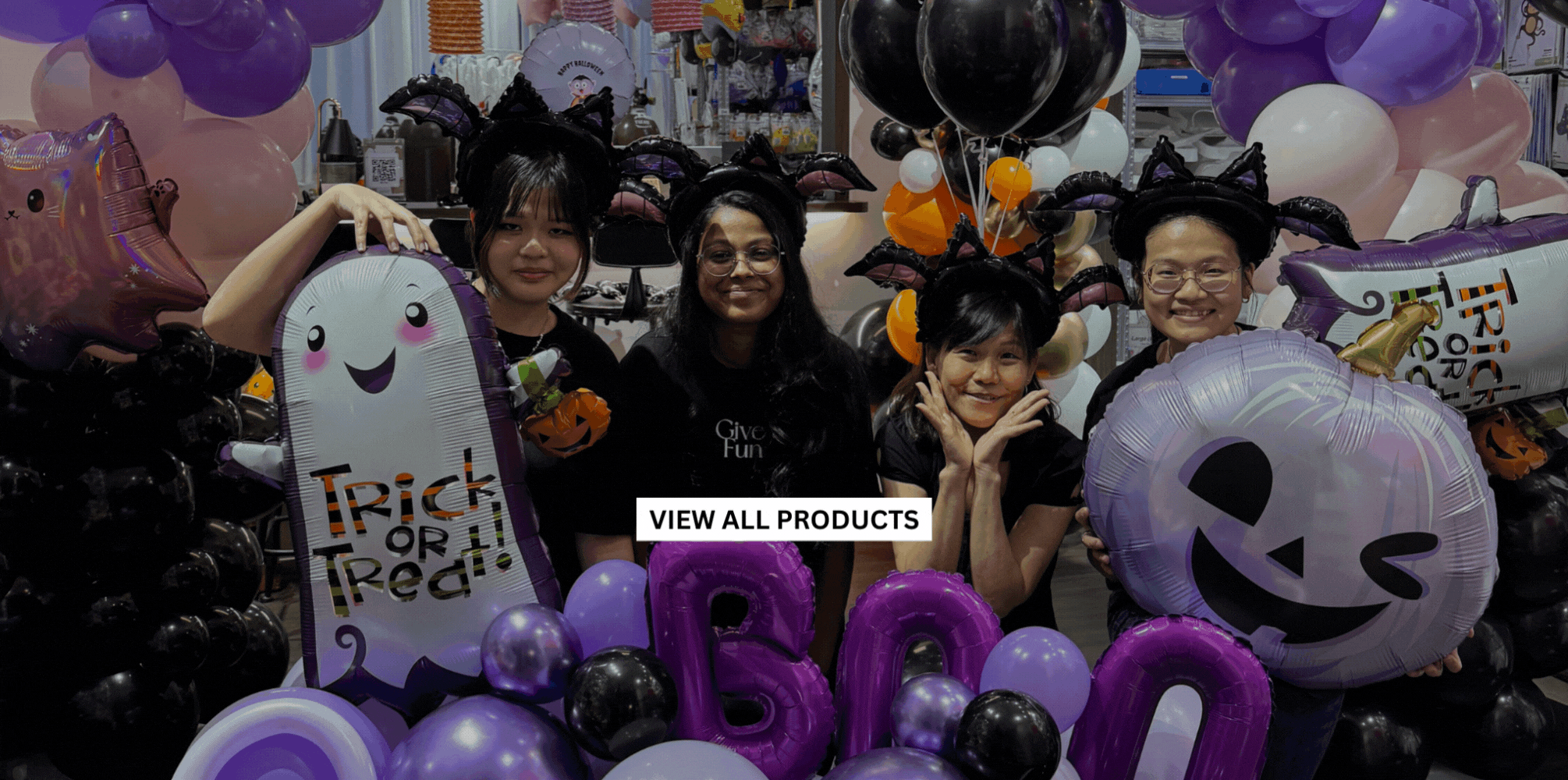 Get ready for a Halloween like no other with our largest and most exciting Halloween collection to date! Whether you’re throwing a cozy home party, celebrating with your neighborhood, or organizing a grand corporate event, our collection has everything you need to create a memorable celebration.