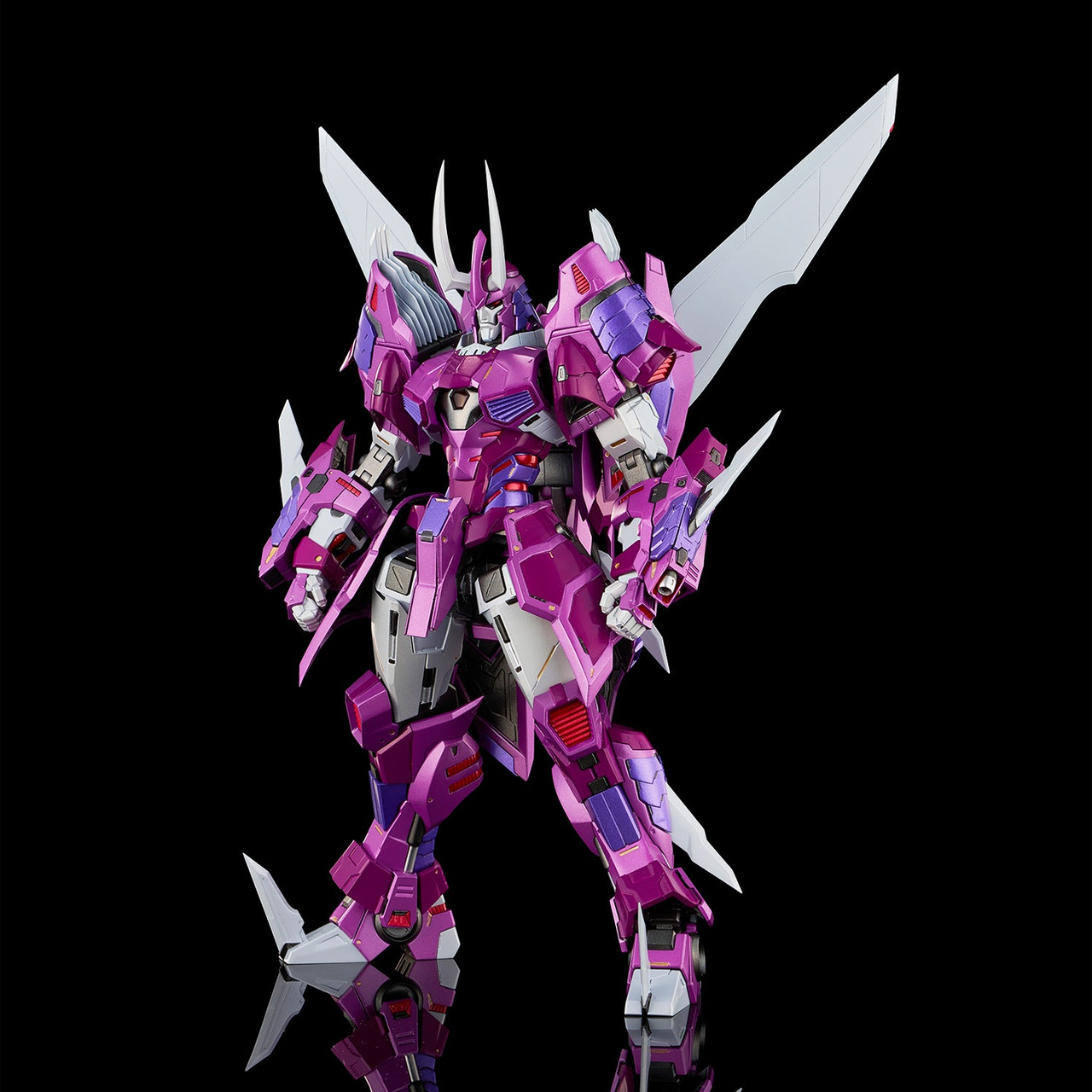 KURO KARA KURI] Cyclonus - D4 Toys US