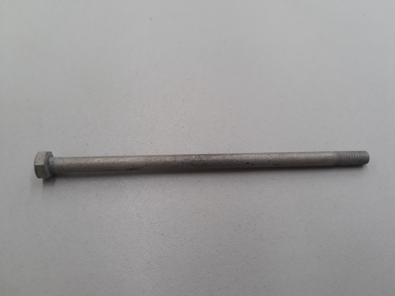 A25 30B Bolt