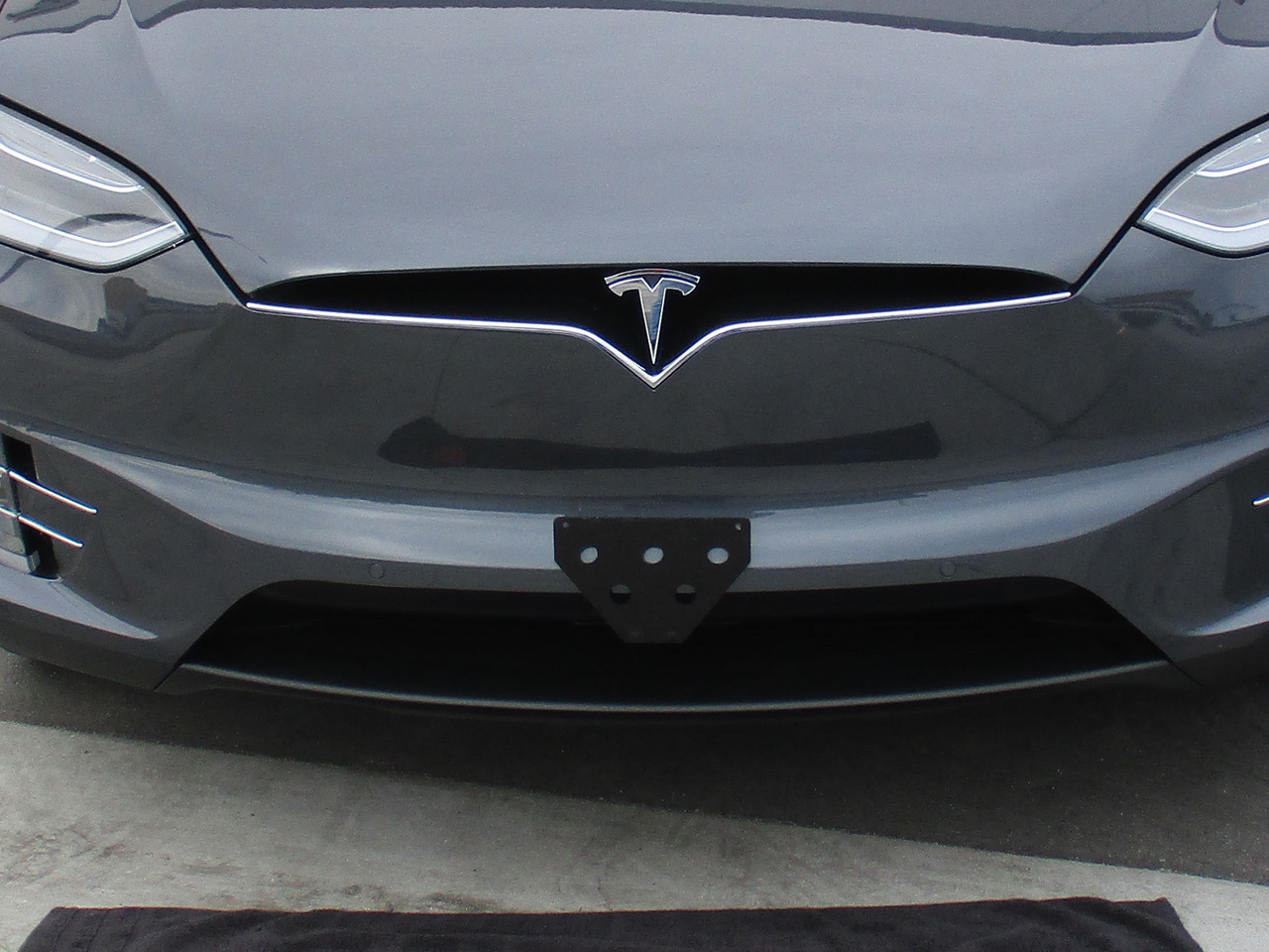 2016 2018 Tesla Model X Quick Release Front License Plate Bracket