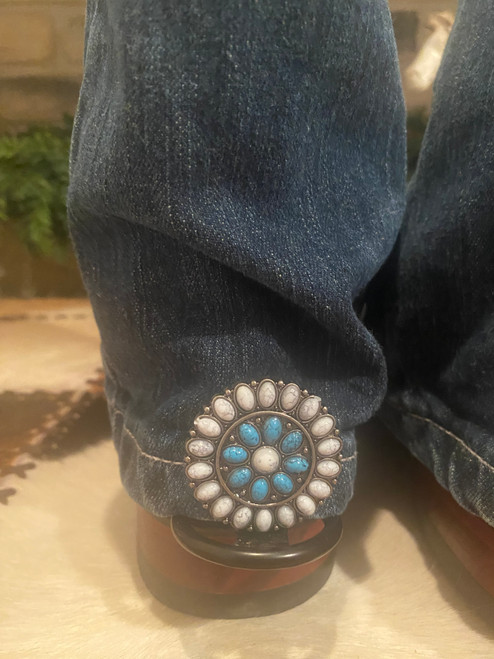 1 pair Hem Hikers with Rodeo Drive 1.5 inch Blue and White Turquoise Conchos, 
