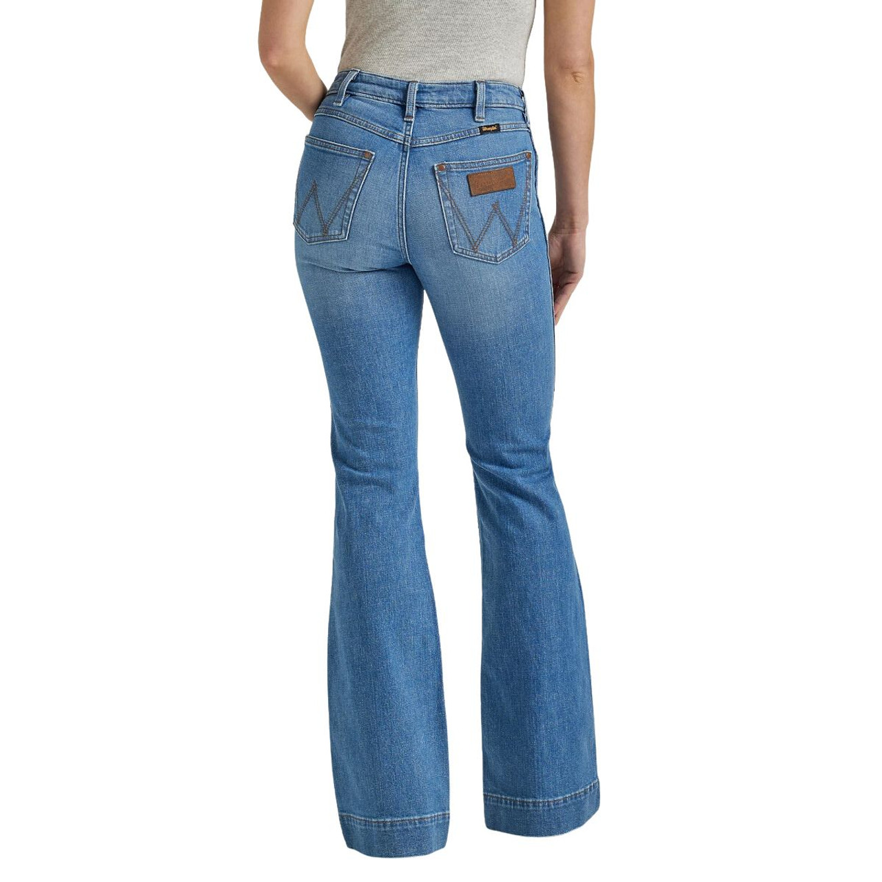 Wrangler Women's High Rise Button Fly Flare Jean 