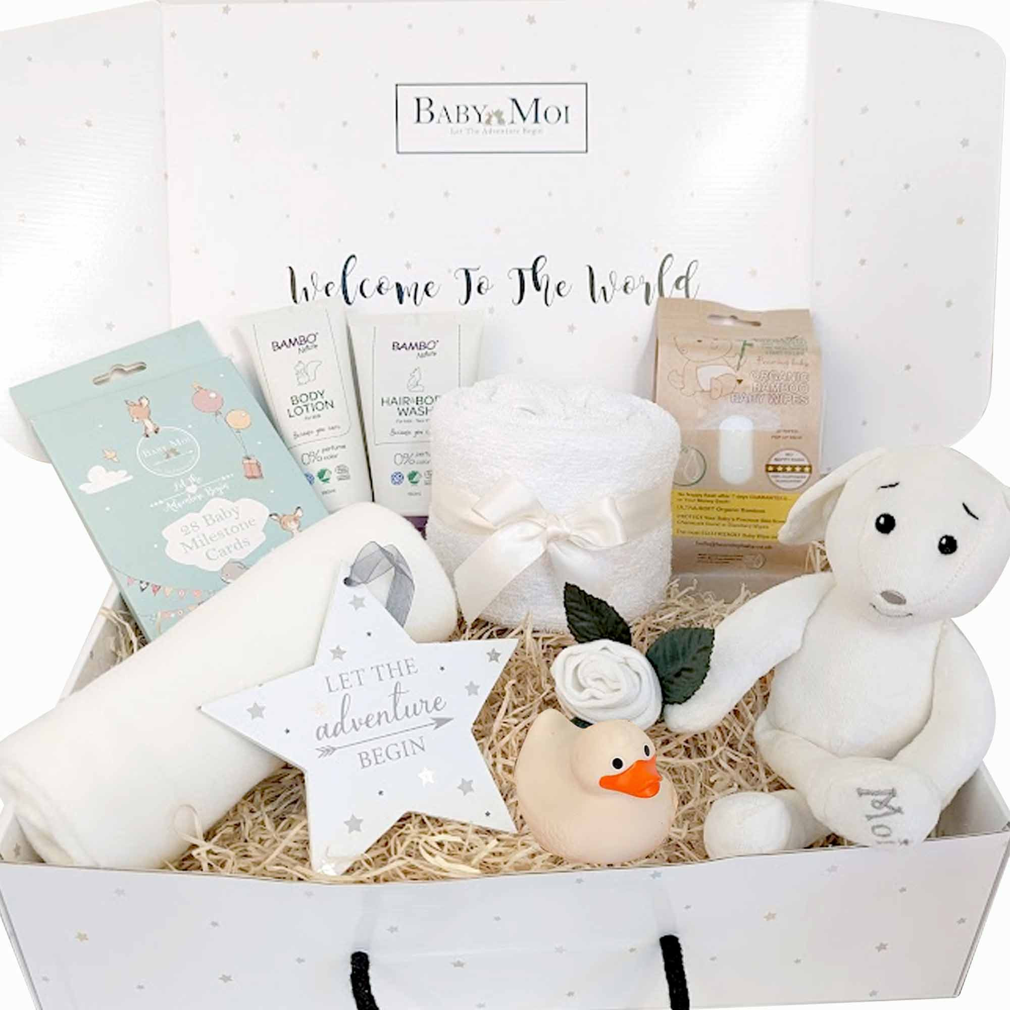 What to put into a baby gift hamper: