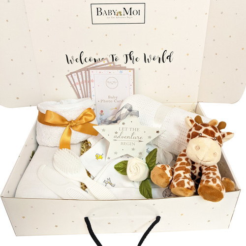 WELCOME TO THE WORLD NEW BABY GIFT HAMPER Safari Giraffe - Baby Moi