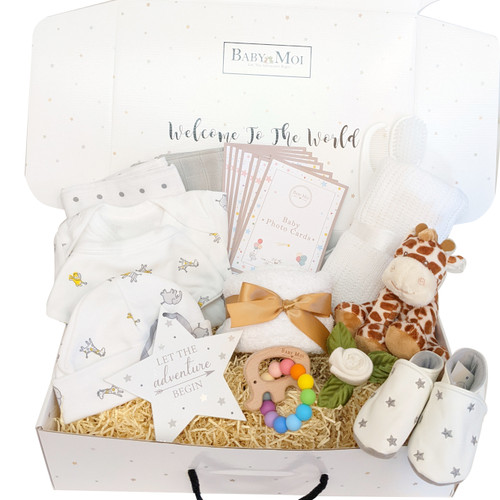 LET THE SAFARI ADVENTURE BEGIN NEW BABY GIFT HAMPER (Giraffe) - Baby Moi