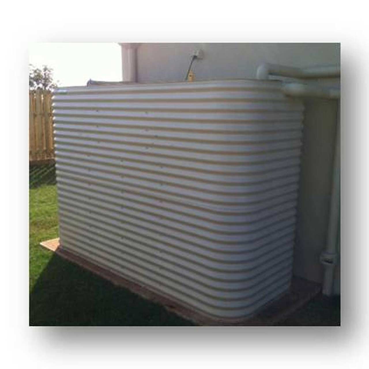 White Close Up Rectangular Slimline Rainwater Tank - 1020H Standard