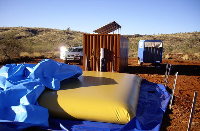 Waterplex Reinforced Reo Sac Bladder Tank in remote North West Australia