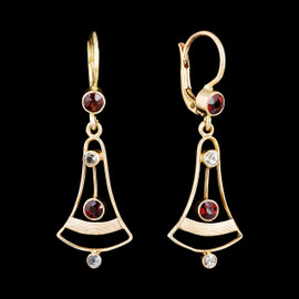 Platinum Earrings With Diamonds