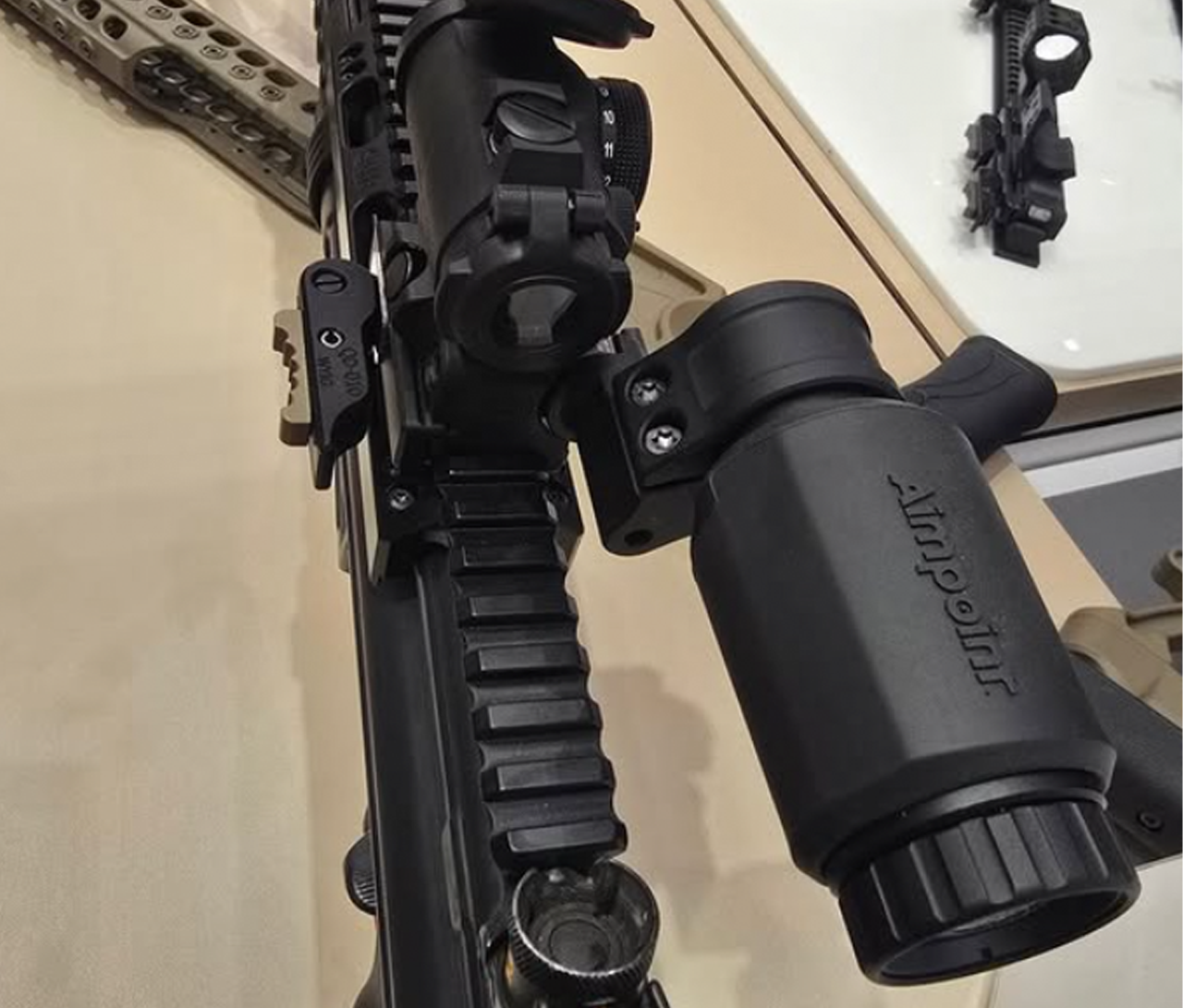 Spuhr QDF-20153K - Aimpoint T-2 Magnifier Mount, H39mm/1.53