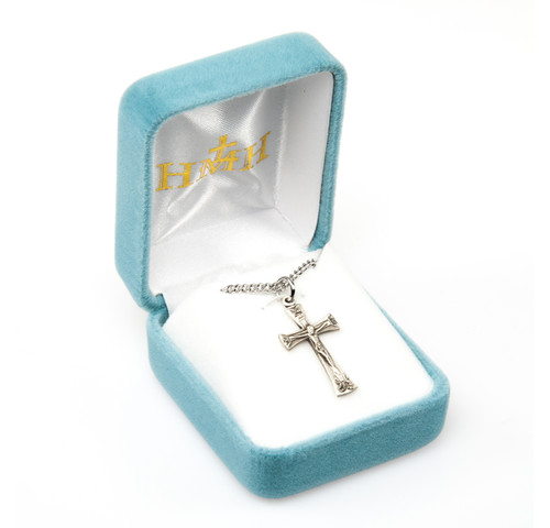 Flare Tipped Sterling Silver Crucifix | 20" Curb Chain