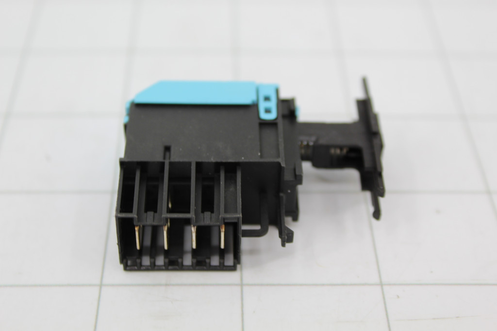 105146 - Side Dacor 105146 - Main Push Switch, DDWF24