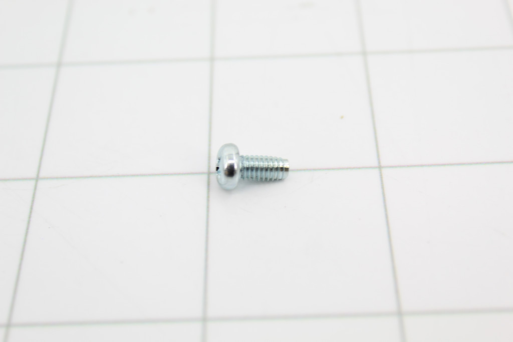 105445 - Side Dacor 105445 - Special Screw, DMW2420