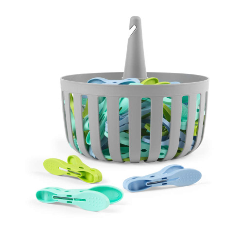 30 Ultra Grip Pegs & Basket