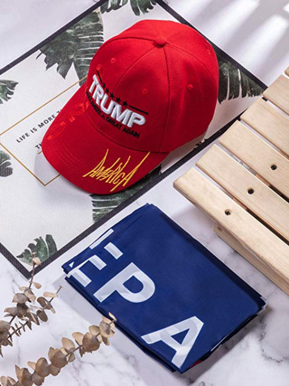 TRUMP 2020 Red Cap Hat Make America Great Again Keep America Great MAGA KAG USA