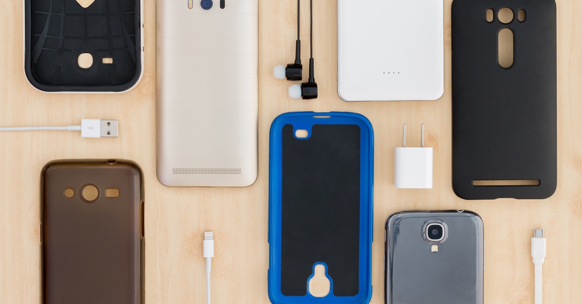 Saving Money on Smartphone Upgrades With Cheap Accessories