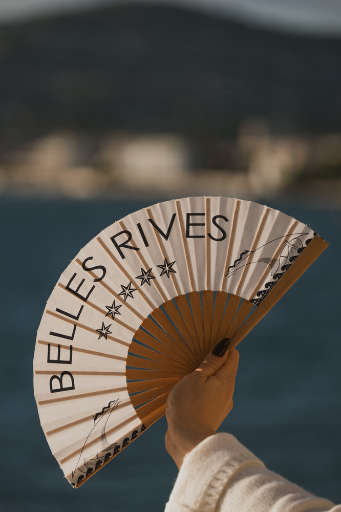 Éventail en toile Edition Belles Rives