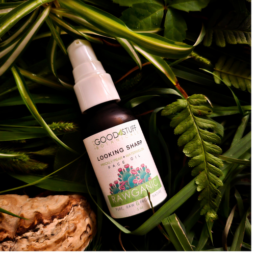 Looking Sharp - Age-Rebelling Face Oil