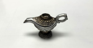 4in tall ALADDINS LAMP backflow burner Incense holder