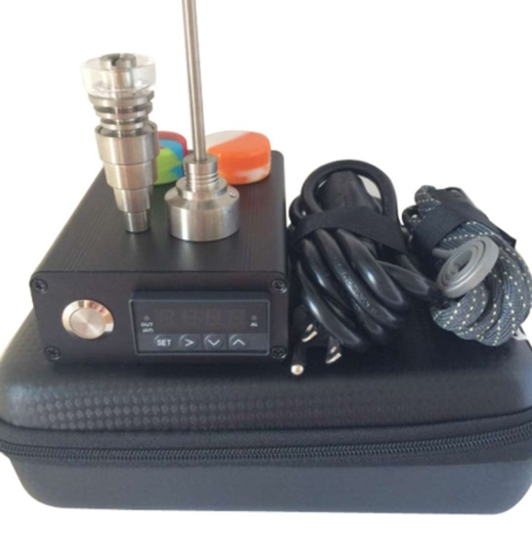 ELECTRIC ENAIL DAB KIT with DIGITAL CONTROLLER and 20mm E-NAIL COIL. TITANIMUM 6in1 E-NAIL with QUARTZ BOWL. WORKS WITH 10mm 14mm and 18mm MALE OR FEMALE JOINT WATER PIPES. TITANIUM CARB CAP AND DAB TOOL. 2 GOO JARS, CUSTOM PORTABLE CARRY CASE. OPERATION INSTRUCTIONS.