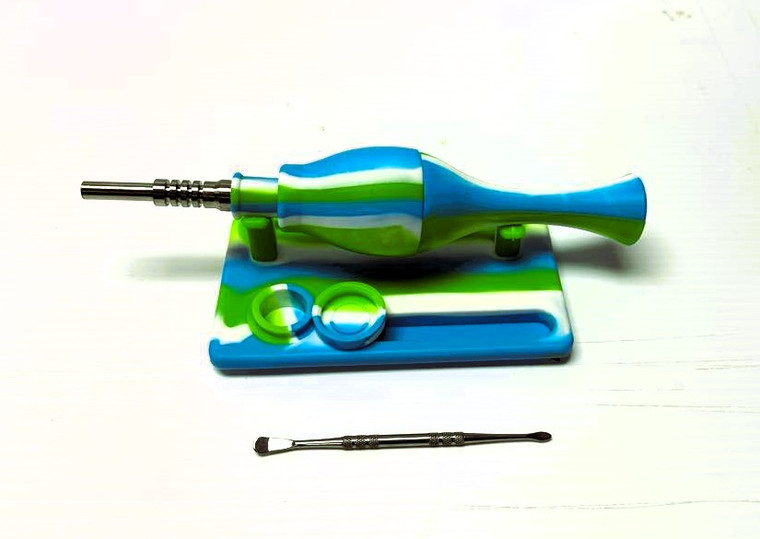 SILICONE 2 PART TOBACCO COLLECTOR WITH PERC AND DABBER STATION 14mm TITANIUM TIP GOO JAR DABBER TOOL AND STAND KIT 4