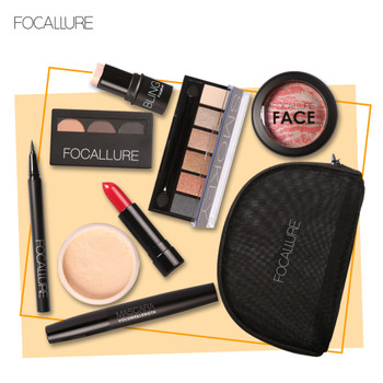 FOCALLURE Makup Tool Kit 8 PCS Make up Cosmetics Including Eyeshadow Matte Lipstick With Makeup Bag Makeup Set for Gift