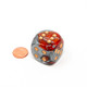 Chessex - Dado D6 de 30mm Gemini® Naranja-Acero/Dorado