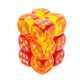 Chessex - Set de 12 dados D6 de 16mm Gemini® Translúcido Rojo-Amarillo/Dorado