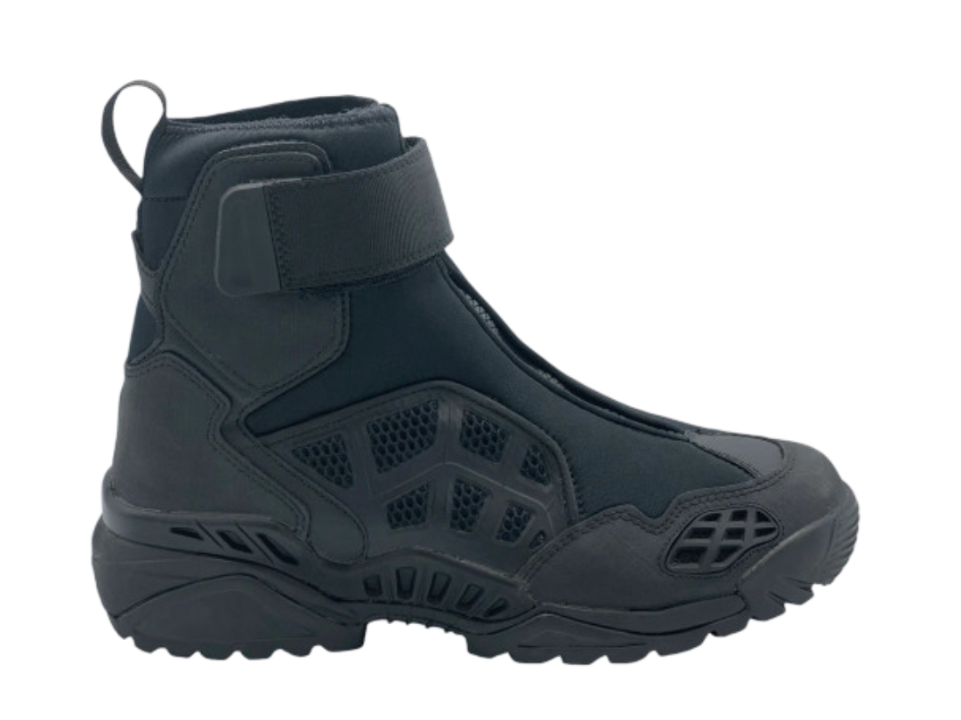 Typhhon Magnum Water Spider Boot s Fire and Whitewater Rescue