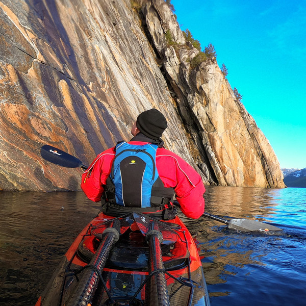 Yak Xipe 60N Touring Buoyancy Aid_lifestyle_1
