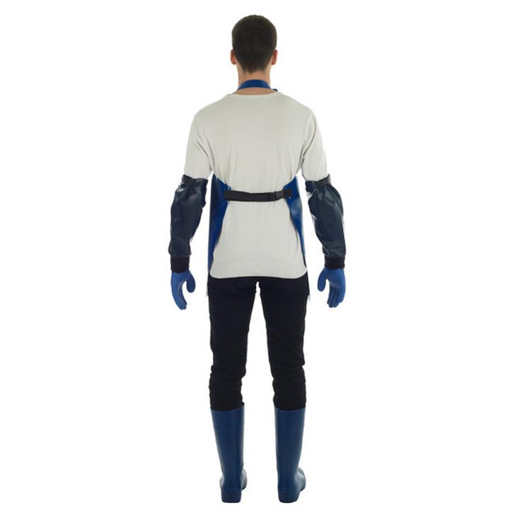 Guy Cotten Crab Apron Lifestyle_3