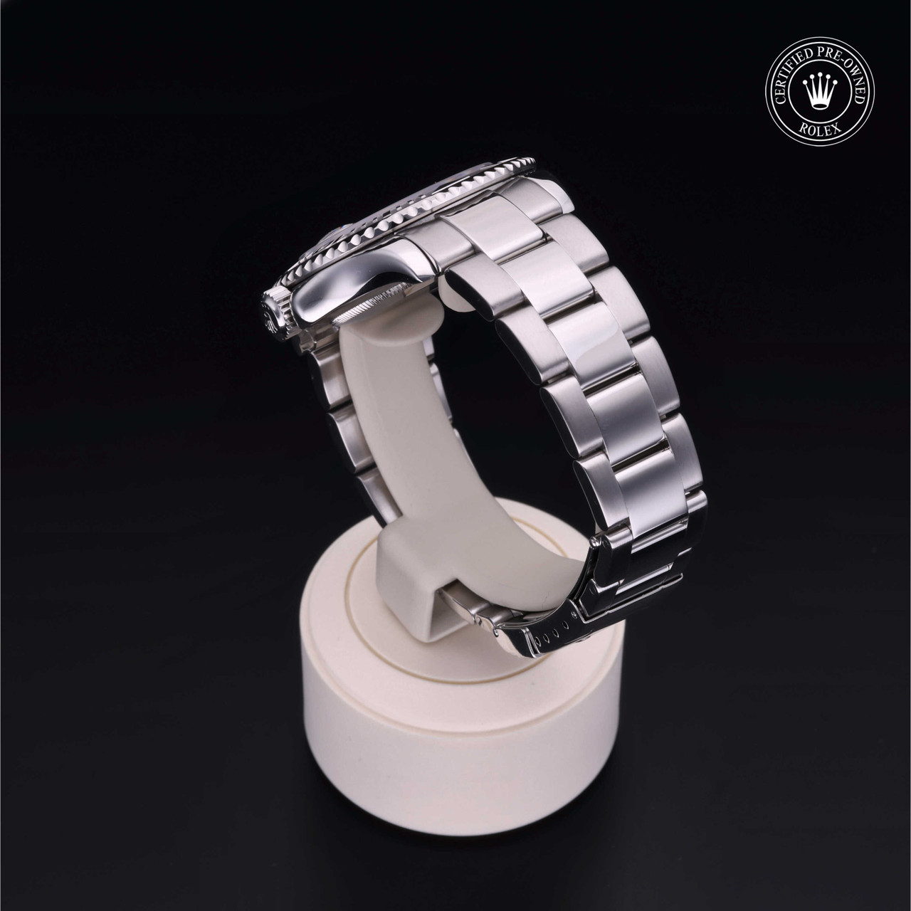 Oyster Perpetual Yacht-Master 40 alternate view 4