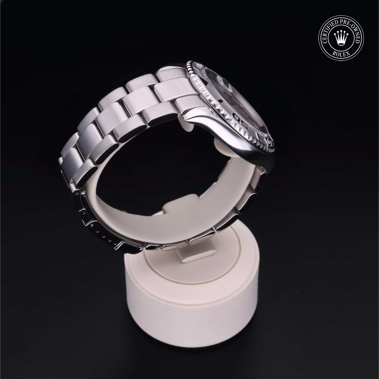 Oyster Perpetual Yacht-Master 40 alternate view 5