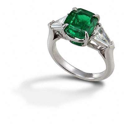 Emerald and Diamond Ring [1FEDX0640]