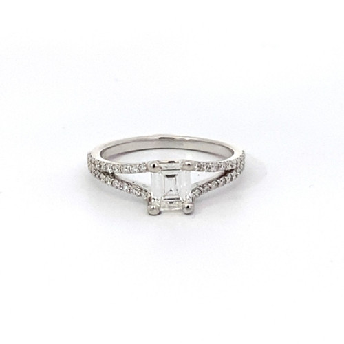 Emerald Cut Diamond Ring [JRENG0309]