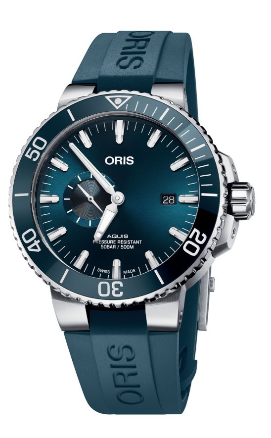 Aquis GMT Date Watch | Lux Bond & Green