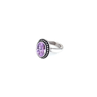 Navaho Oval Violet Ring