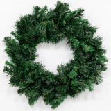 A 50cm green spruce wreath A 50cm green spruce wreath