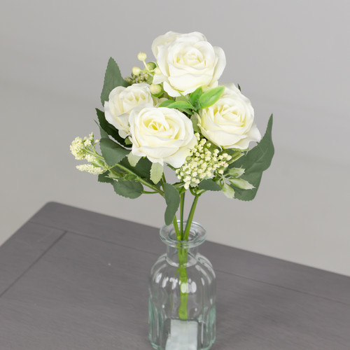 A 30cm Cream Amelia Rose Bunch A 30cm Cream Amelia Rose Bunch