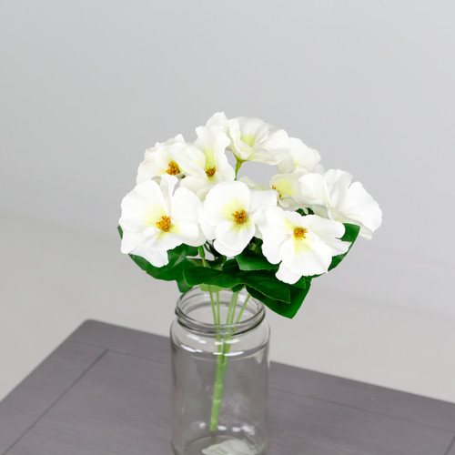 34cm White Pansy Bunch