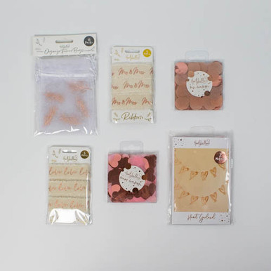 Sweet Hearts Tissue & Foil Heart Confetti - 15g (1)