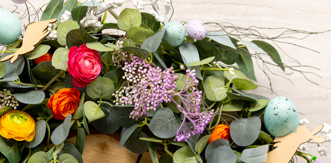 Shop cracking Easter sundries and artificial flowers at Floristry Market!