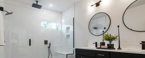 Why Is the Combo of Clear Shower Glass and Matte Black Metal So Popular?