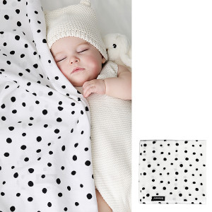 LIGHT MUSLIN CUDDLE BLANKET - BLACK ETOILE (Case Pack - 4 qty) LIGHT MUSLIN CUDDLE BLANKET - BLACK ETOILE (Case Pack - 4 qty)