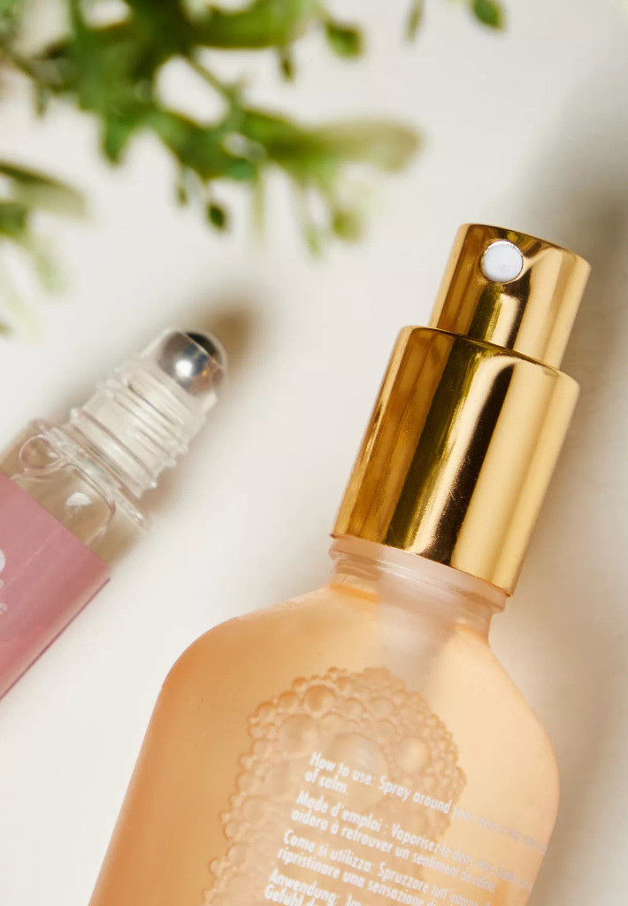 De-Stress Room Spray & Rollerball Gift Set