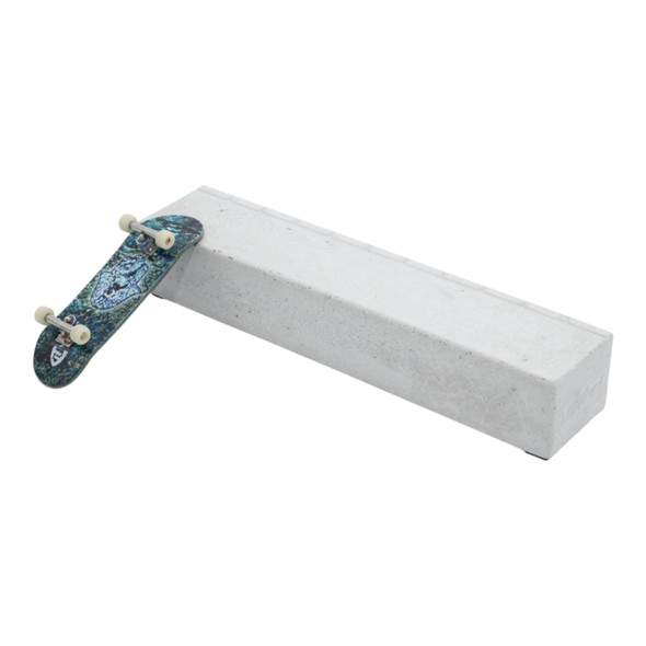 Vitium Concrete Ledge